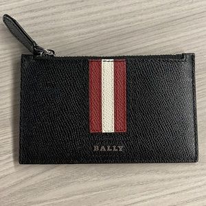 Bally’s coin purse- never used